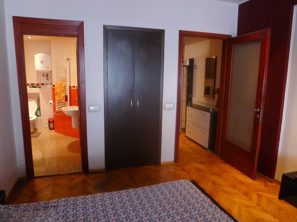 Hospitality Centrum - Magheru Apartman Bukarest Kültér fotó