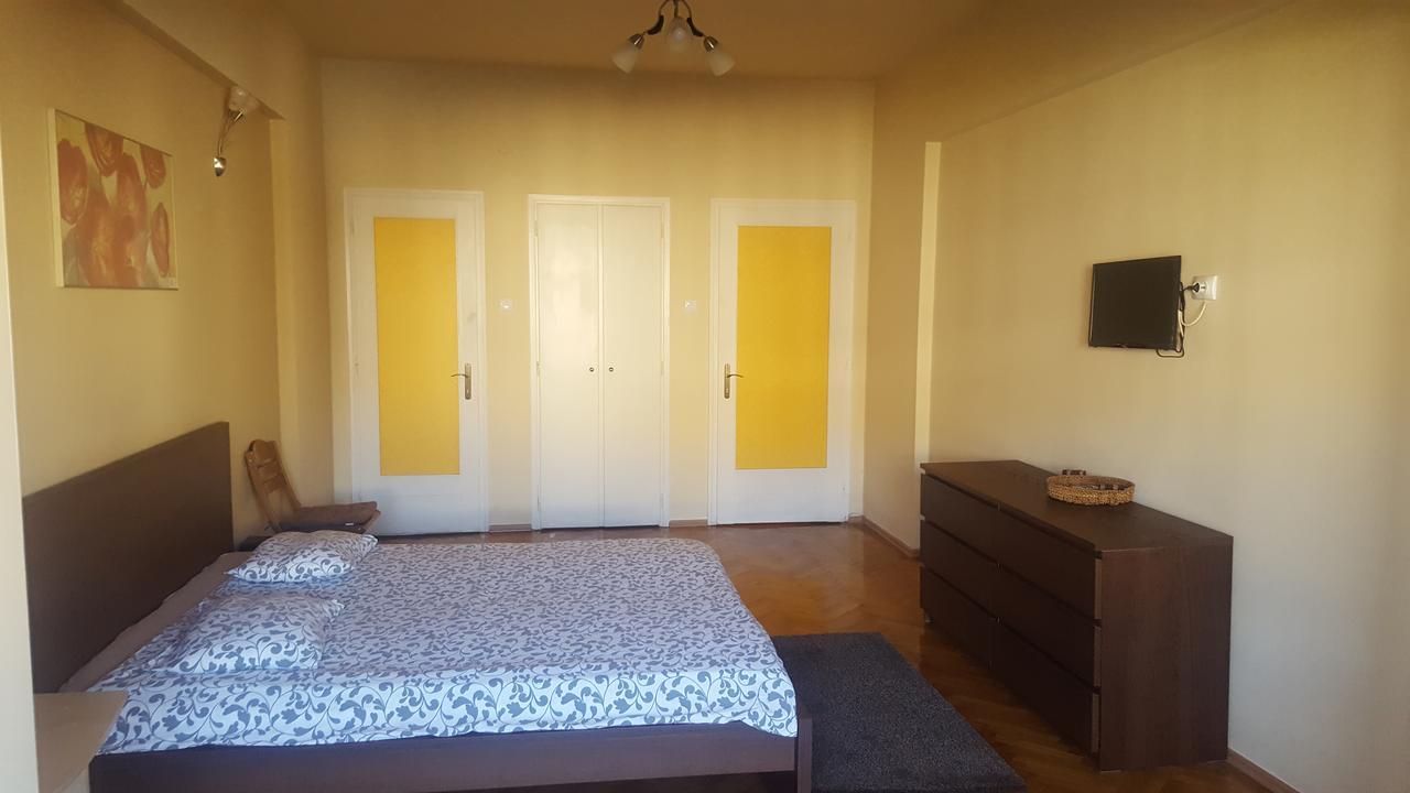 Hospitality Centrum - Magheru Apartman Bukarest Kültér fotó