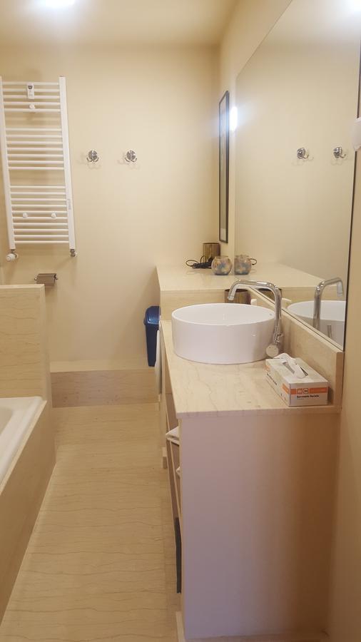 Hospitality Centrum - Magheru Bukarest Kültér fotó